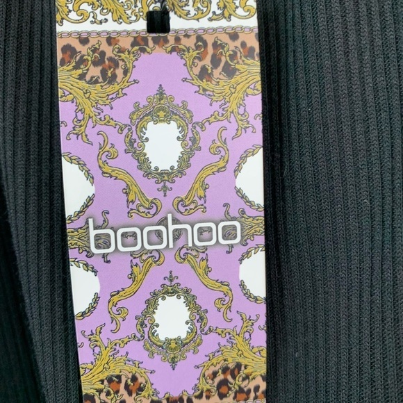 NWT ribbed black bodysuit scoop back snap crotch, Boohoo - Picture 4 of 6